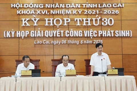 Lào Cai thông qua nhiều quyết sách lớn về biên chế, đất đai, đầu tư công