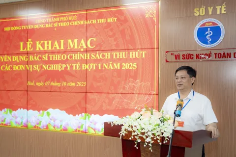 Huế khai mạc kỳ tuyển dụng bác sĩ theo chính sách thu hút năm 2025
