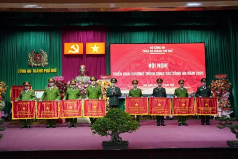 Công an TP Huế phải tiếp tục kiến tạo môi trường an ninh, an toàn phục vụ phát triển kinh tế - xã hội