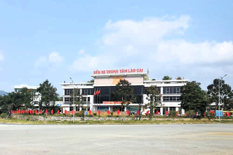 Hơn 1.800 phương tiện vận tải sẵn sàng phục vụ tuyến Lào Cai - Yên Bái