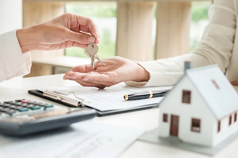 Nhiều người cầu cứu khi góp vốn và cho một Công ty Vận tải vay tiền
