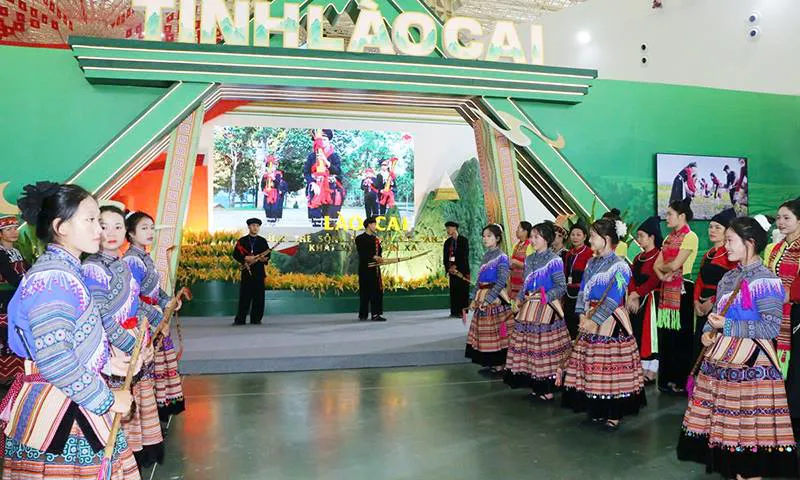 Lào Cai tái hiện bản sắc vùng biên cương tại Triển lãm Thành tựu Đất nước