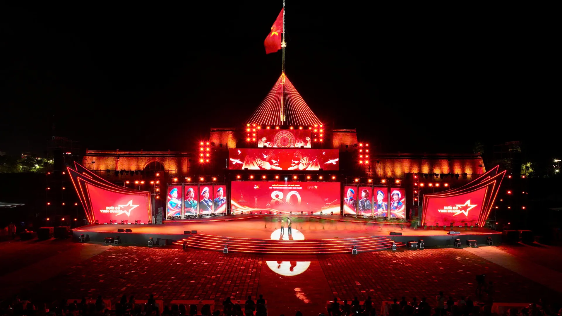 Huế sẵn sàng cho chương trình “Dưới cờ vinh quang” 