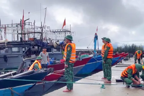 Thành ủy Huế ra công điện khẩn ứng phó bão số 10