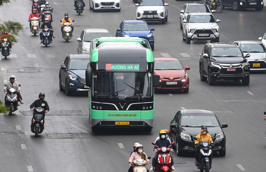 Hanoi approves technical assistance project to improve public transport
