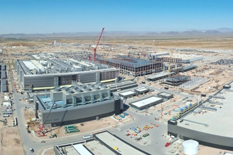 UAE kỳ vọng trở thành cường quốc AI khi hợp tác với Mỹ