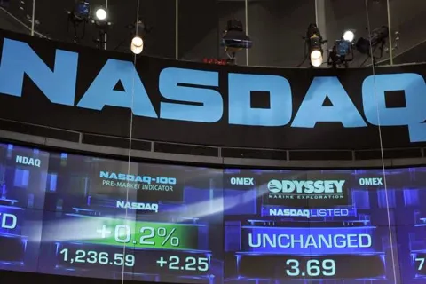 Nasdaq đề xuất mở rộng thời gian giao dịch, Phố Wall tiến tới mô hình 24/7