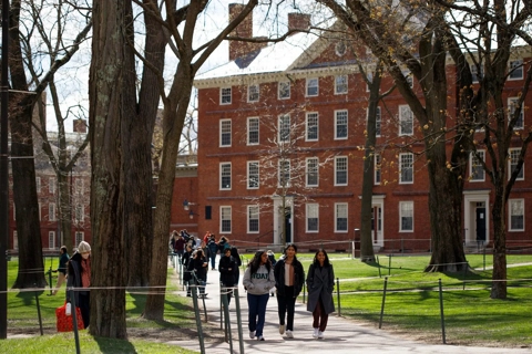Việt Nam đề nghị Mỹ hỗ trợ sinh viên ảnh hưởng từ Harvard