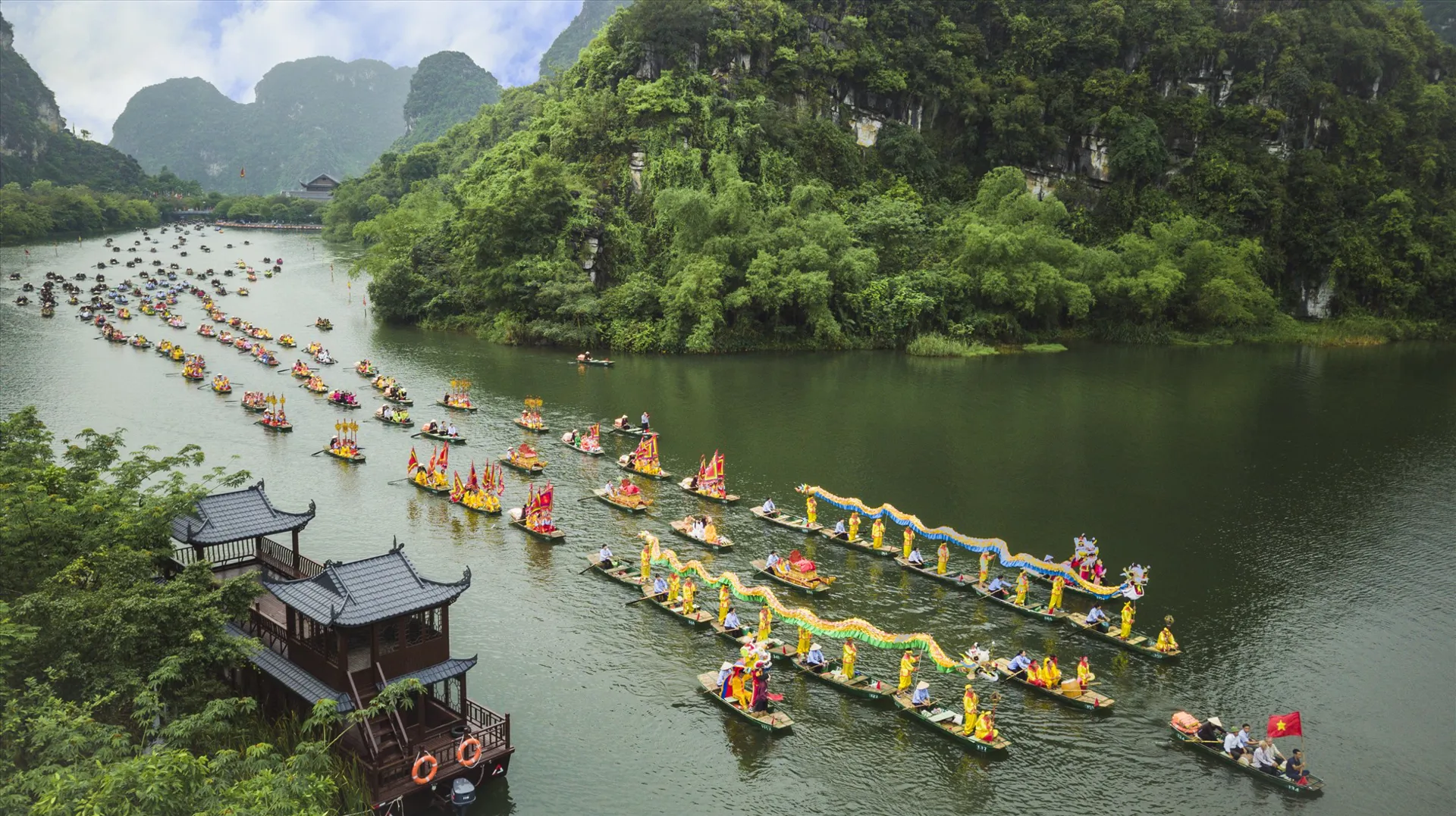 Đánh thức di sản lễ hội: cơ hội vàng cho du lịch Ninh Bình
