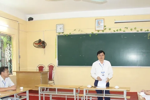 Phó Chủ tịch UBND tỉnh Hưng Yên kiểm tra công tác chấm thi tốt nghiệp THPT