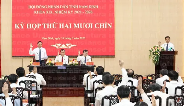 HĐND tỉnh Nam Định thông qua 11 nghị quyết quan trọng trước khi sáp nhập 3 tỉnh