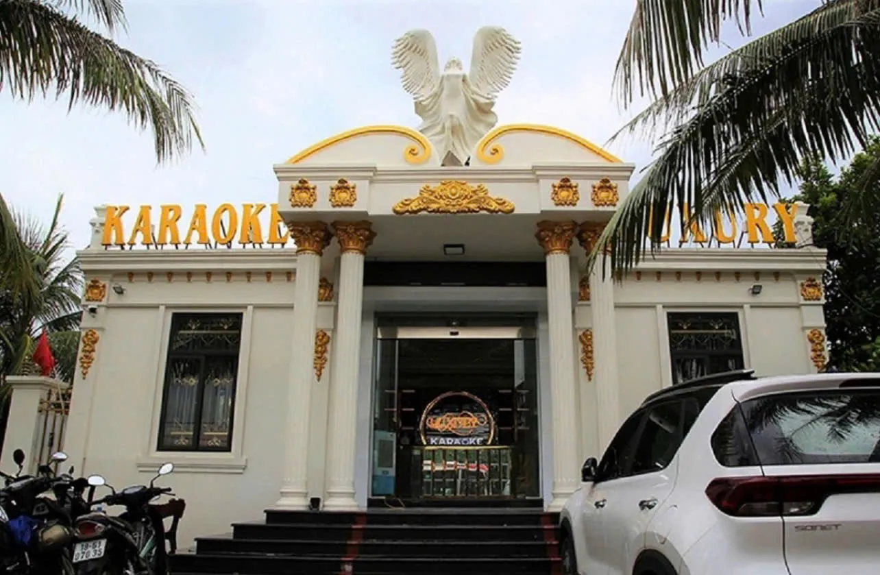 Ninh Bình: khởi tố 20 đối tượng liên quan vụ án ma túy tại quán karaoke Luxury
