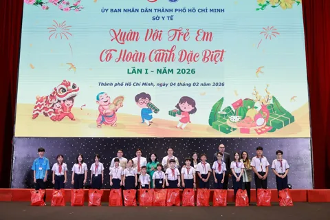 Gieo mầm yêu thương, ươm xuân cho hàng ngàn trẻ em
