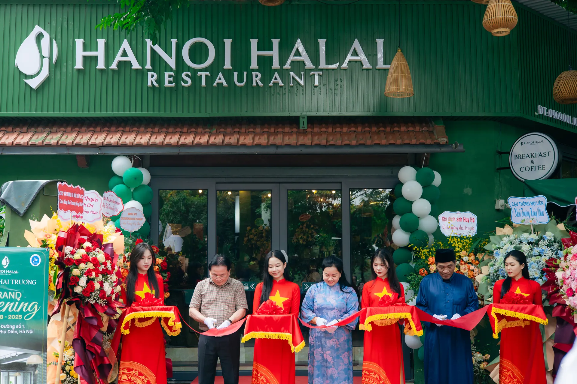 Hanoi Halal Restaurant: nơi giao thoa và nâng tầm ẩm thực Việt