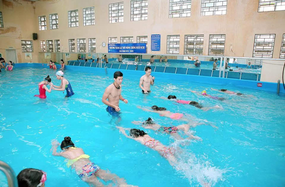 Hà Nam tăng cường dạy bơi, phòng chống đuối nước cho trẻ em dịp hè