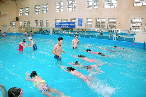 Hà Nam tăng cường dạy bơi, phòng chống đuối nước cho trẻ em dịp hè