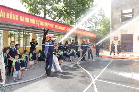 Hà Nam: đẩy mạnh tuyên truyền, thực hành chữa cháy và cứu nạn cứu hộ