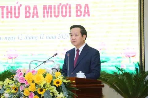 Ông Phạm Quang Ngọc được bầu giữ chức Chủ tịch UBND tỉnh Hưng Yên