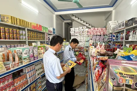 Ninh Bình tăng cường kiểm soát thị trường, ngăn chặn buôn lậu, gian lận thương mại dịp cuối năm