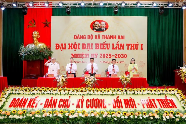 Phiên trù bị Đại hội đại biểu Đảng bộ xã Thanh Oai lần thứ I