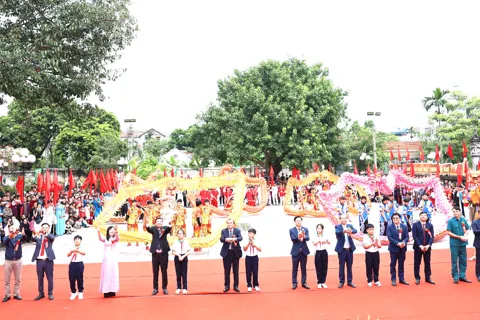 Xã Tam Hưng khai mạc Đại hội Thể dục Thể thao lần thứ I