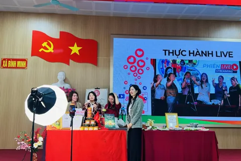 Luật Thương mại điện tử khuyến khích doanh nghiệp, cá nhân đổi mới mô hình kinh doanh