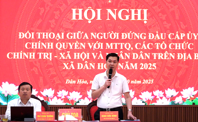Bí thư Đảng ủy, Chủ tịch UBND xã Dân Hòa đối thoại trực tiếp với Nhân dân