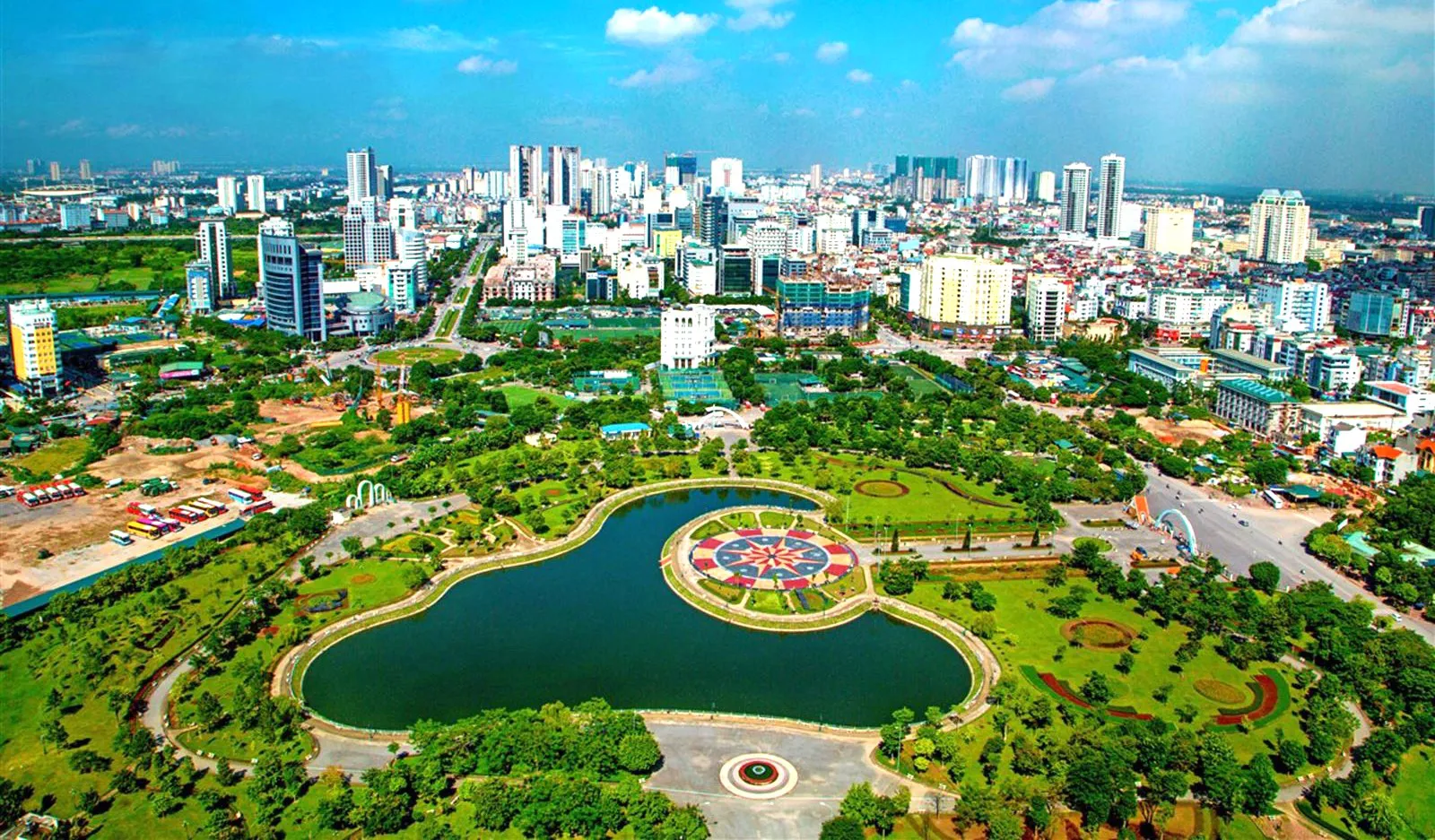 Mục tiêu tăng trưởng kinh tế 2 con số của Hà Nội hoàn toàn khả thi