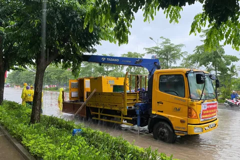 Góc nhìn khách quan về mưa ngập bất thường tại Hà Nội