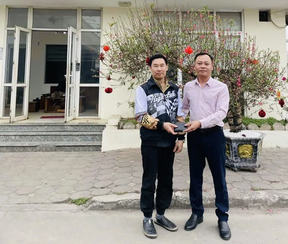 Hà Nội: Hành động đẹp của cán bộ, nhân viên xe buýt nhanh BRT
