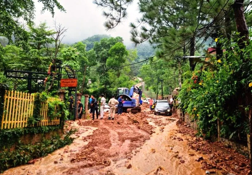 Hà Nội chủ động ứng phó hiệu quả với sạt lở đất đá 
