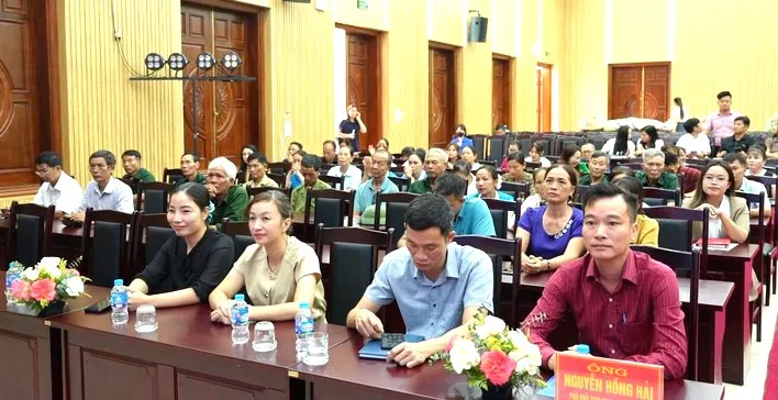 Doanh nghiệp nhỏ và vừa xã Thanh Oai được đào tạo bán hàng với công nghệ AI