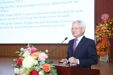 GS.TS Tạ Ngọc Tấn – Phó Chủ tịch Thường trực Hội đồng Lý luận Trung ương: Kinh tế tư nhân là đòn bẩy đột phá, nhân tố then chốt trong hành trình công nghiệp hóa, hiện đại hóa đất nước