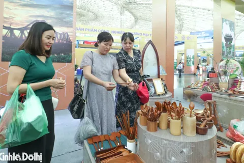 Hội chợ Mùa Thu 2025: tổng giá trị giao dịch, hợp đồng đạt gần 5.000 tỷ đồng