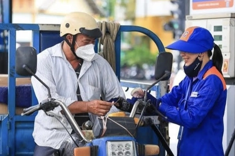 Giá xăng tăng, giá dầu giảm từ chiều nay 29/5
