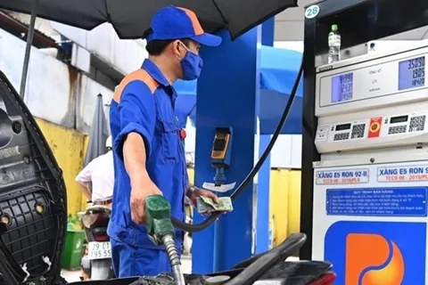 Giá xăng, dầu đồng loạt giảm từ chiều 9/10