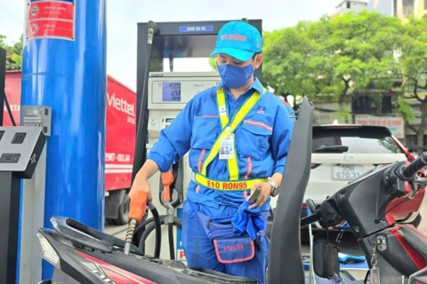 Giá xăng, dầu đồng loạt tăng nhẹ từ chiều nay 4/9