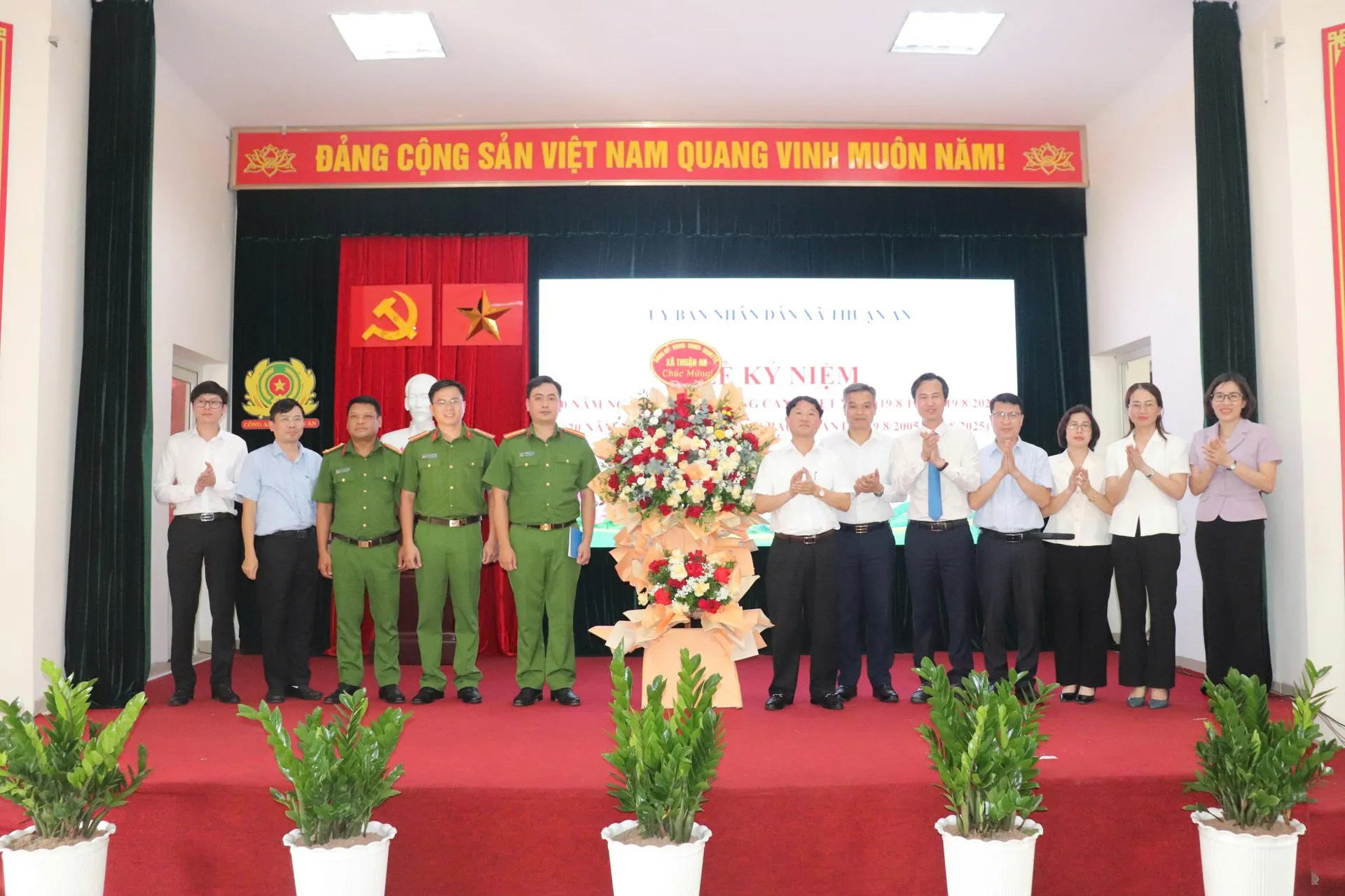 Công an xã Thuận An quyết tâm xây dựng lực lượng thực sự trong sạch, vững mạnh