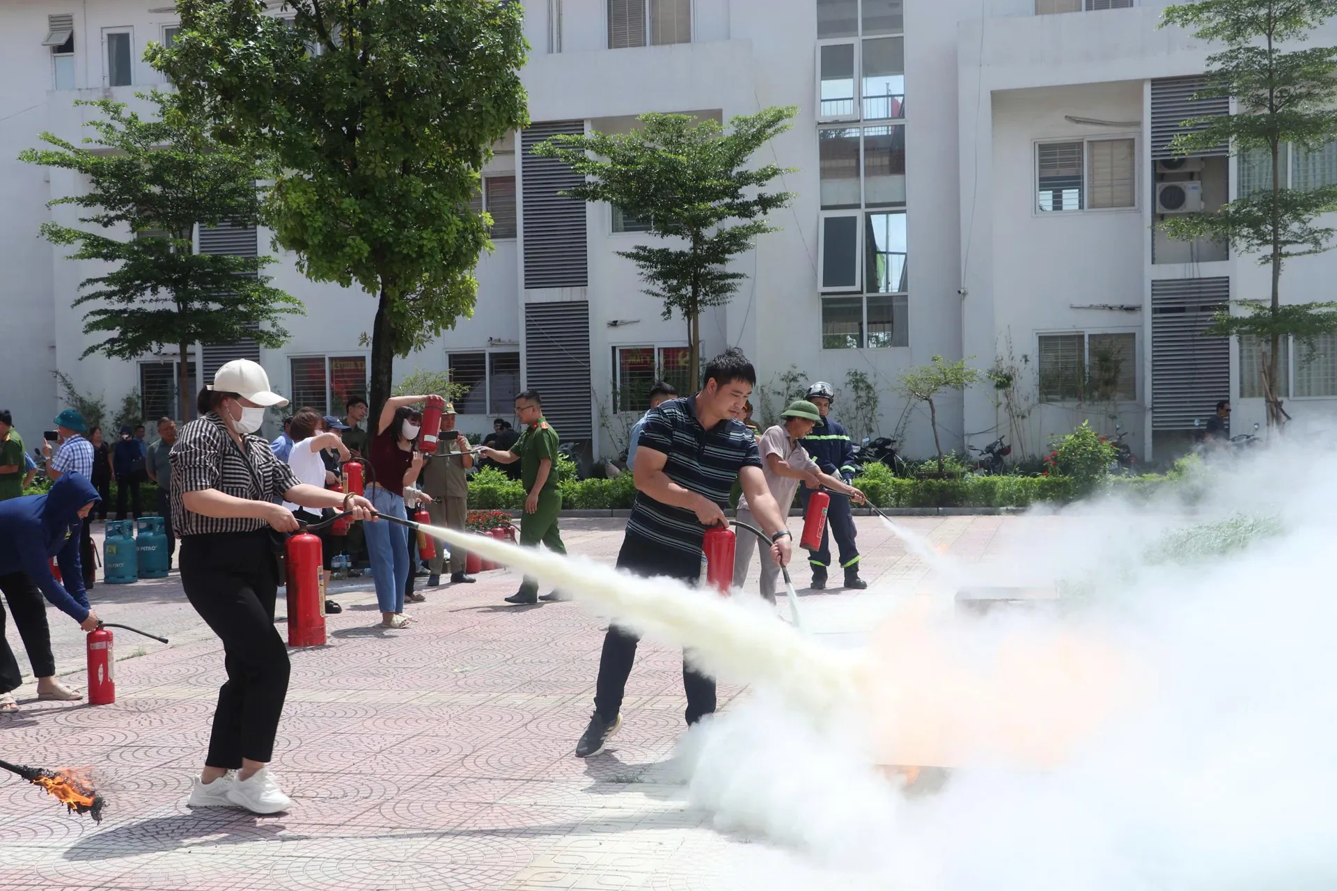 Xã Phù Đổng: tập huấn phòng cháy chữa cháy cho 150 người đứng đầu cơ sở