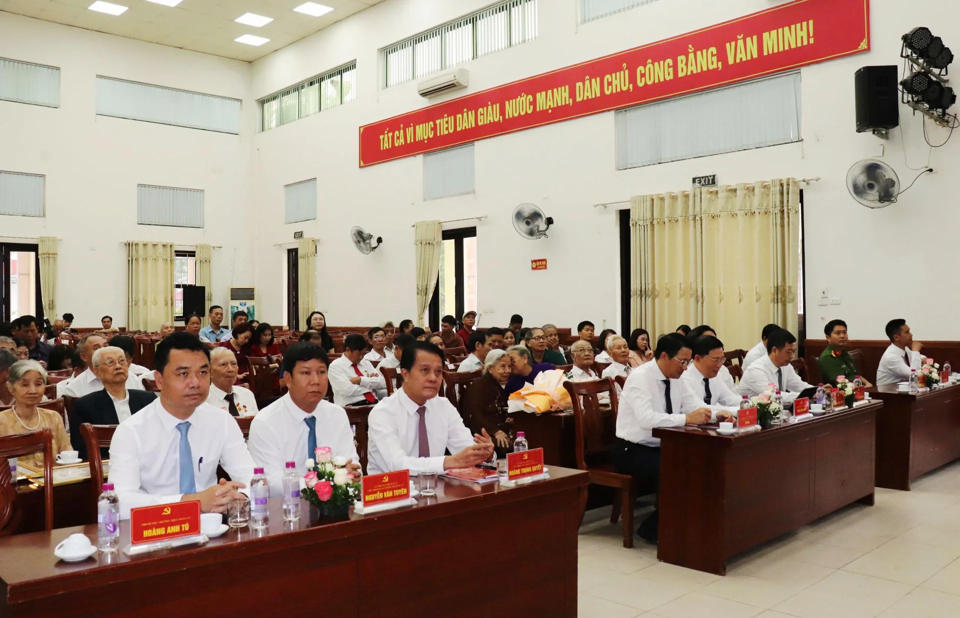 Hình ảnh 1