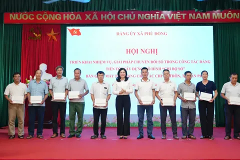 Đảng ủy xã Phù Đổng: Lãnh đạo hiệu quả mô hình chính quyền địa phương 2 cấp