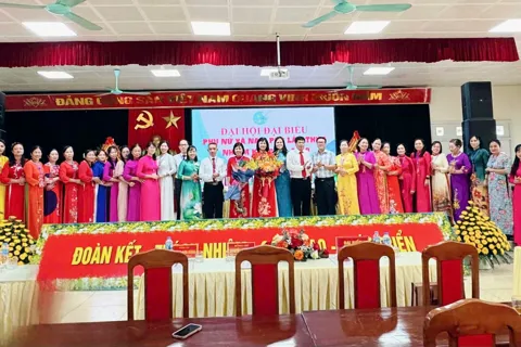 Phụ nữ Nam Phù phát huy truyền thống, chủ động, sáng tạo, vững bước đi lên trong thời kỳ đổi mới