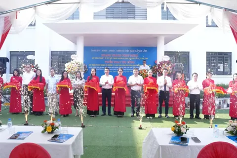 Xã Gia Lâm: khánh thành Trạm y tế, thi công tuyến đường chào mừng Đại hội Đảng bộ Thành phố lần thứ XVIII