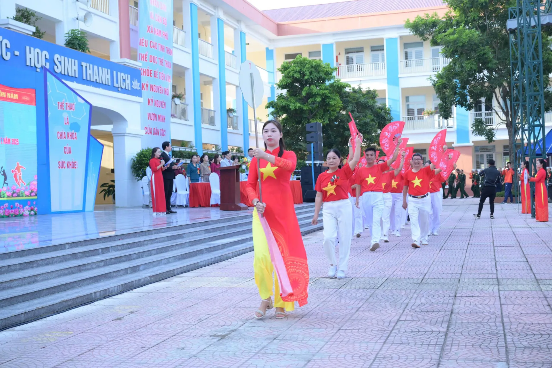 Hình ảnh 12