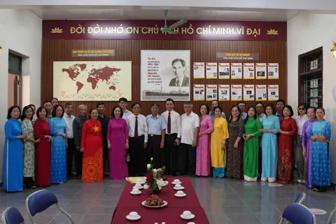 Bát Tràng khánh thành mô hình đoàn kết sáng tạo “Không gian văn hóa Hồ Chí Minh”