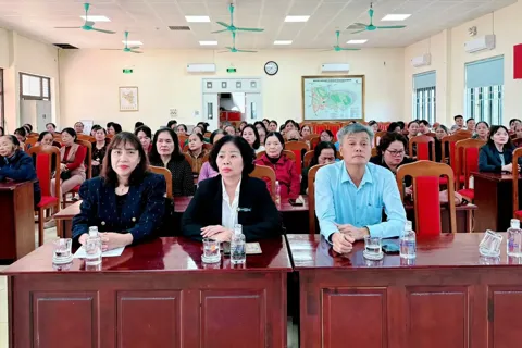 Xã Nam Phù trang bị kiến thức pháp luật về bình đẳng giới trong kỷ nguyên số