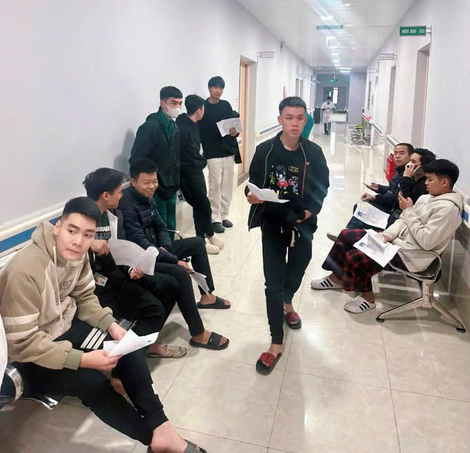 130 thanh niên xã Nam Phù tham gia khám tuyển nghĩa vụ năm 2026