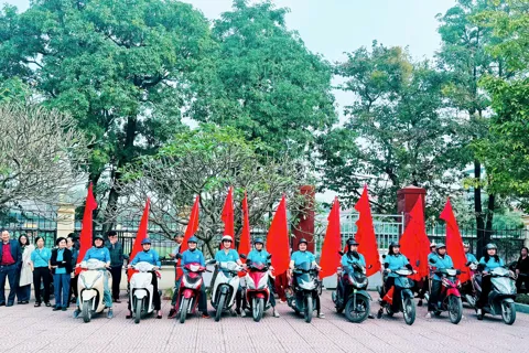 Xã Nam Phù: Tuyên truyền, cổ động hưởng ứng Tháng hành động quốc gia về Dân số và Ngày Dân số Việt Nam