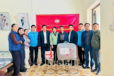 Mùa Xuân từ những ngôi nhà Đại đoàn kết xã Nam Phù