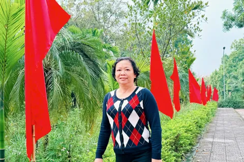 Nam Phù rực rỡ sắc cờ, gửi trọn niềm tin hướng về Đại hội XIV của Đảng